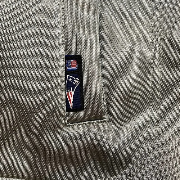 NFL Team Apparel Reebok New England Patriots Hoodie Men’s Size Medium - Picture 7 of 9